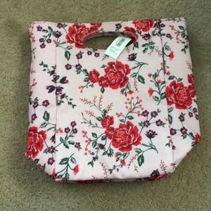 Floral lunch box!